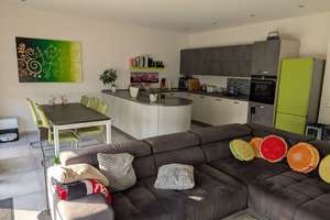 Traumhaftes Penthouse Nahe Fachhochschule und Elisabeth Krankenhaus -barrierefrei -
