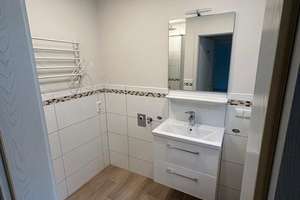 Schöne zwei Zimmer Wohnung in Mainz, Ebersheim – Die vollständige Adresse der Immobilie erhältst du vom Anbieter., 55129 Ebersheim, Mainz – Vorschaubild 2
