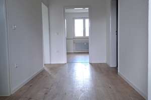 Einziehen und Wohlfühlen - großzügige und renovierte 2-Zimmer-Wohnung mit Laminat und Balkon... – Breitenbachstr. 104, 47809 Oppum, Krefeld – Vorschaubild 7