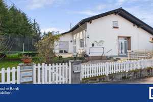  Großzügiges Wohnhaus mit Einliegerwohnung in ruhiger Lage von Staudernheim – Bad Kreuznach (Kreis) – Vorschaubild 1
