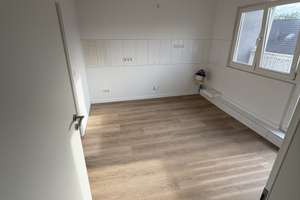 Wohnen mit Charakter: 3-Zimmer-Wohnung in Duisburg-Untermeiderich – Haxtergrund 20, 47137 Untermeiderich, Duisburg – Vorschaubild 3