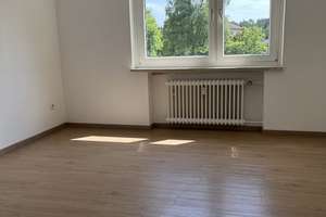 3-Zimmer-Wohnung mit Balkon zur Westseite, EG links, Württemberger Allee 20 in Sennestadt – Württemberger Allee 20, 33689 Sennestadt, Bielefeld – Vorschaubild 3