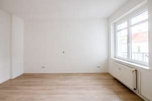 Altbauidylle mit Balkon zum Innenhof – Badewanne, Keller & provisionsfrei in grüner Lage – Handjerystraße 36, 12489 Adlershof, Berlin – Vorschaubild 9