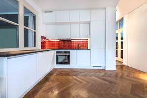 Altbaujuwel mit Garten – urbaner Lifestyle in ruhiger Lage – Die vollständige Adresse der Immobilie erhältst du vom Anbieter., 81371 Sendlinger Feld, München – Vorschaubild 3