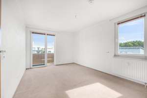 Penthouse-Charakter trifft auf Komfort mit Dachterrasse, Aufzug und TG-Stellplatz – Die vollständige Adresse der Immobilie erhältst du vom Anbieter., 22417 Langenhorn, Hamburg – Vorschaubild 10