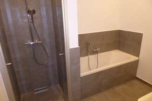 54 m² großes Wohnzimmer!!! - Exklusive 4-Raum-Maisonette mit vielen Extras – Ulmenstr. 3b, 9112 Kaßberg, Chemnitz – Vorschaubild 7
