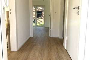 Attraktives, modernisiertes Einfamilienhaus mit Terrasse und großem Gartenbereich – Neuengammer Hinterdeich 141, 21037 Neuengamme, Hamburg – Vorschaubild 2