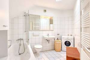 Charmante Dachgeschoss-Maisonette mit Dachterrasse – ideal für junge Paare und kleine Familien! – Die vollständige Adresse der Immobilie erhältst du vom Anbieter., 50823 Neuehrenfeld, Köln – Vorschaubild 13