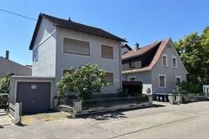 Seltene Gelegenheit: Zwei Wohnhäuser auf großzügigem Eckgrundstück in ruhiger Lage von Knielingen – Die vollständige Adresse der Immobilie erhältst du vom Anbieter., 76187 Knielingen, Karlsruhe – Vorschaubild 3