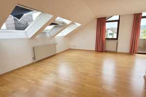Modernized Duplex House for a big family-2 garages- 15 minutes to Hainerberg – Wiesbaden – Vorschaubild 14