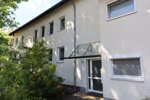 Charmante Dachgeschosswohnung mit Balkon, Garage und zusätzlicher Nutzfläche – Die vollständige Adresse der Immobilie erhältst du vom Anbieter., 30629 Misburg-Nord, Hannover – Vorschaubild 2
