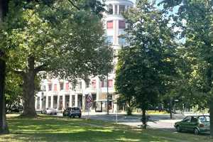 Schicke Wohnung in repräsentativer Residenz in exklusiver, zentraler Lage-im Diplomatenviertel ! – Von-der-Heydt-Straße 1, 10785 Berlin – Vorschaubild 3