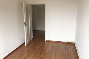 Großzügige 3- Zimmer Wohnung im 2. OG  mit  Balkon in Stöckheim – Die vollständige Adresse der Immobilie erhältst du vom Anbieter., 38124 Stöckheim-Leiferde, Braunschweig – Vorschaubild 5