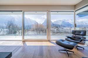 Architektur trifft Alpenblick: Exklusives Familiendomizil im Chiemgau mit Almhütte und Schwimmteich – Traunstein (Kreis) – Vorschaubild 7