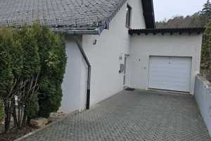 Einfamilienhaus mit Einliegerwohnung, 5 Garagen – Limburg-Weilburg (Kreis) – Vorschaubild 2