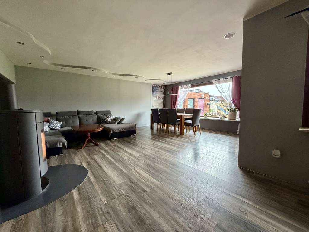 Immobilie in Brunsbüttel - Charmantes Einfamilienhaus in ruhiger Wohnlage von Brunsbüttel! - Bild 2