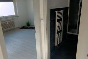 Helle 2-Zimmer-Wohnung mit saniertem Balkon, saniertem Bad und Einbauküche nahe Uni – Schaumburgstraße 18, 30419 Herrenhausen, Hannover – Vorschaubild 3