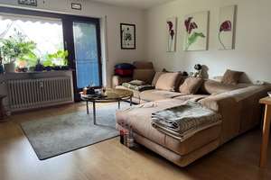 Vermietete 2,5-Zimmer-Wohnung mit Balkon und Stellplatz im gewachsenen Wohngebiet von Nürnberg-Alte – Die vollständige Adresse der Immobilie erhältst du vom Anbieter., 90475 Altenfurt, Moorenbrunn, Nürnberg – Vorschaubild 2