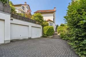 Wohnen mit Atmosphäre und Weitblick am Giersberg: 4ZKB mit EBK, Dachterrasse, Stellplatz und Garten – Edith-Langner-Straße 73, 57072 Siegen, Siegen – Vorschaubild 26