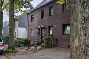 Reihenhaus City Lage von Frechen, dennoch absolute Ruhig-Lage, 5 Zimmer, 2 Bäder, kl. Garten – Hasenweide 12, 50226 Rhein-Erft-Kreis – Vorschaubild 1