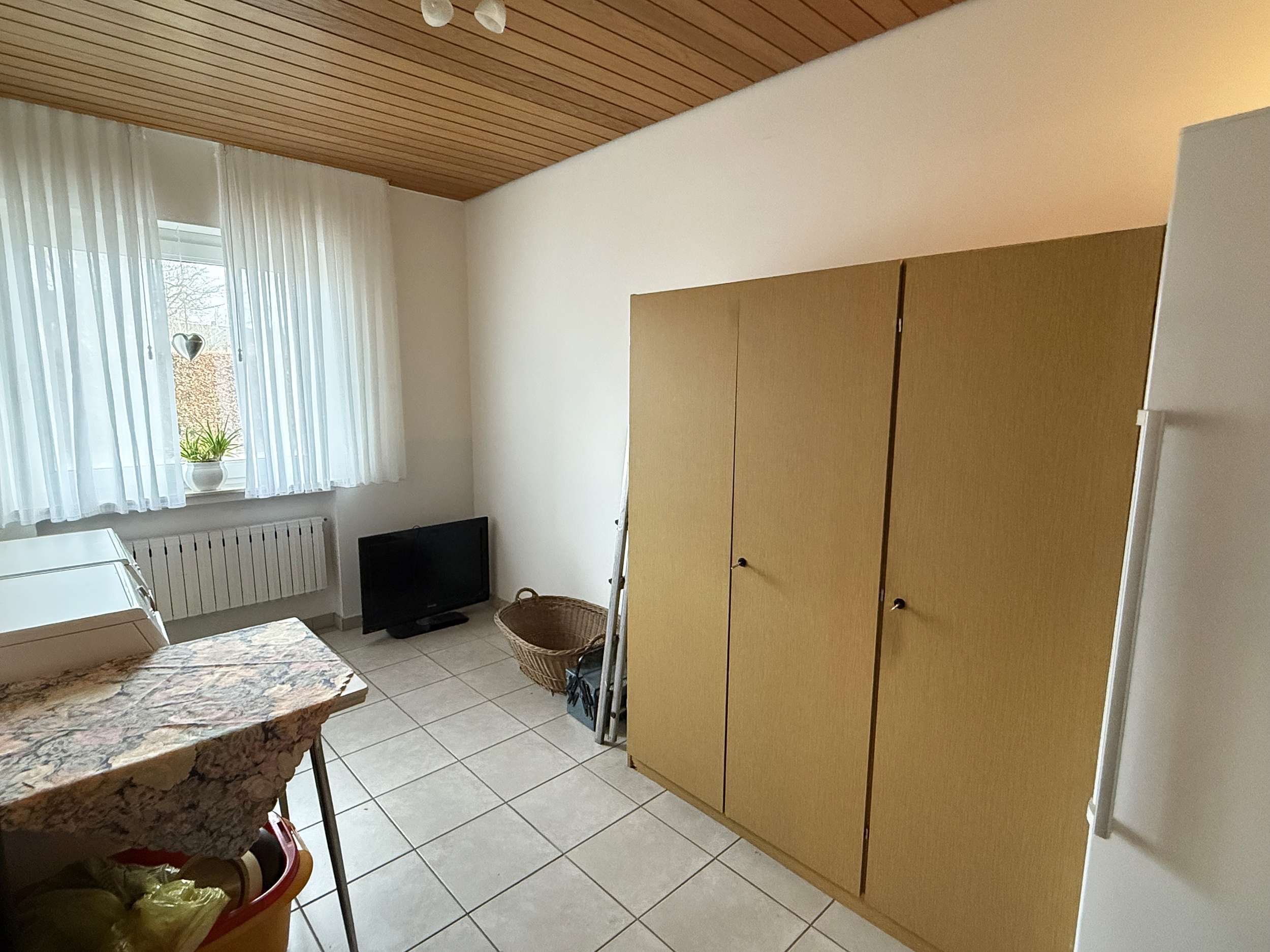 Immobilie in Neuenhaus - Ein Haus, viele Möglichkeiten: Charmantes Wohnhaus zur Nutzung als Ein- oder Zweifamilienhaus! - Bild 9