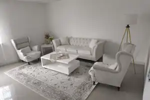 NEU renovierte 2-Zimmer Mietwohnung mit Balkon in Pforzheim (Stadtmitte)  – Durlacher Straße 26, 75172 Pforzheim – Vorschaubild 3