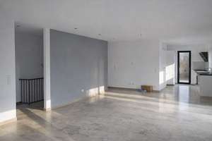 Gepflegtes Reihenhaus mit 4 Zimmern in Regensburg-Sallern-Gallingkofen – Steigerwaldstraße 19a, 93057 Sallern-Gallingkofen, Regensburg – Vorschaubild 5