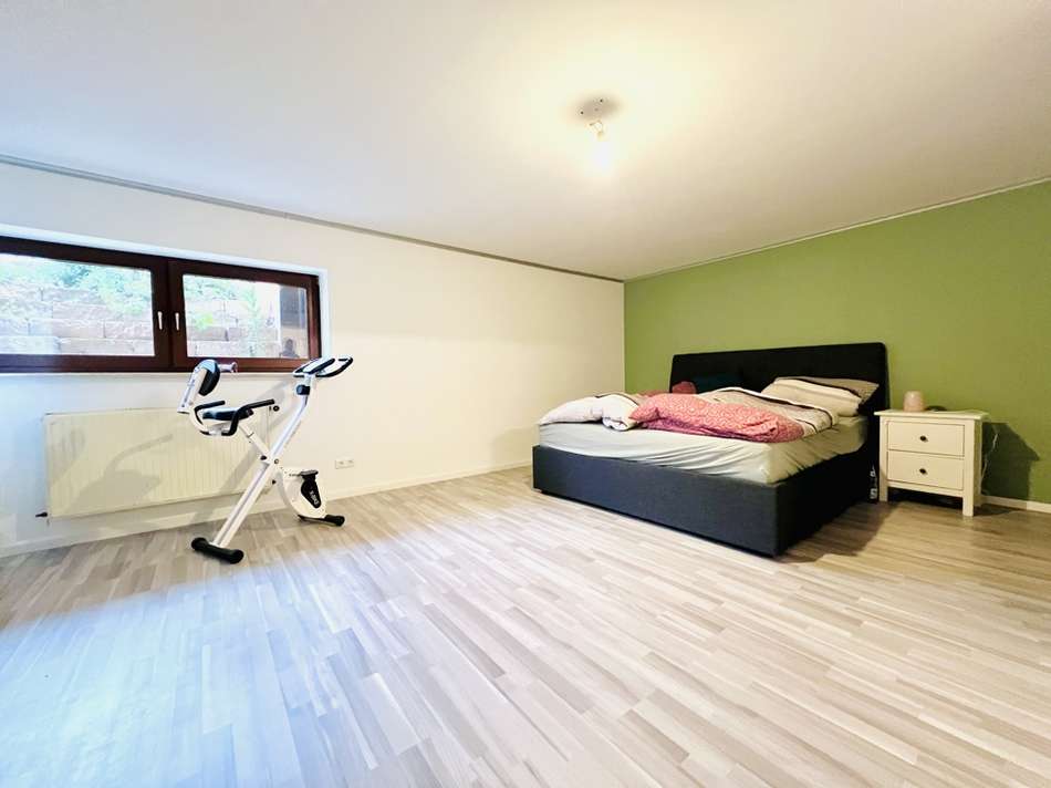 Schlafzimmer UG