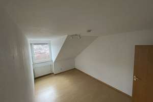 Zuhause mit 3,5 Zimmern und Balkon in Münsingen – Uracherstr. 35, 72525 Münsingen – Vorschaubild 6