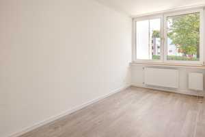 Hochparterre - Schöne 3-Zimmerwohnung mit Balkon in Bielefeld-(Wellbach / Seidenstickerstr.) – Bielefeld – Vorschaubild 6