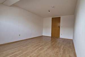 Gepflegte, renovierte 3,5 Zimmer Wohnung (Provisionsfrei) für 2-3 Personen im Zentrum von Düsseldorf – Die vollständige Adresse der Immobilie erhältst du vom Anbieter., 40215 Friedrichstadt, Düsseldorf – Vorschaubild 25