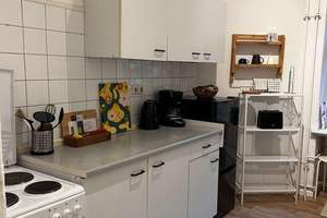 Suche Nachmieter für eine unbefristete 1-Zimmer Wohnung in Berlin Charlottenburg vollmöbliert – Mindener Straße 3, 10589 Charlottenburg, Berlin – Vorschaubild 3