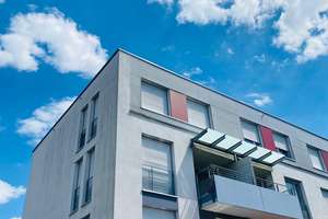 Exklusive, neuwertige 4,5-Zimmer-Wohnung mit Balkon und Einbauküche in Stuttgart