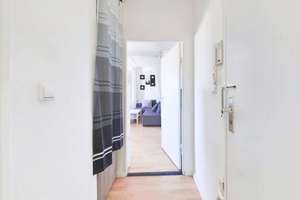 Bezugsfreie 1-Zimmer-Wohnung mit Balkon in Berlin-Lichtenrade – Die vollständige Adresse der Immobilie erhältst du vom Anbieter., 12305 Lichtenrade, Berlin – Vorschaubild 1