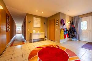 Familienhaus plus Einliegerwohnung auf Traumgrundstück mit 2.354 m² Größe in Hohn – Die vollständige Adresse der Immobilie erhältst du vom Anbieter., 24806 Hohn – Vorschaubild 12