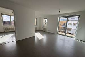 Charmante und sonnige 3 Zimmer Wohnung in Berlin ** Provisionsfrei** – Lieselstraße 36c, 12524 Altglienicke, Berlin – Vorschaubild 1