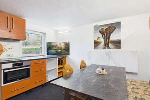 Property thumbnail 8