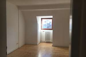 Gemütliche Dachgeschosswohnung im Vord. Westen / Stadtalle – Weyrauchstraße 17, 34119 West, Kassel – Vorschaubild 5