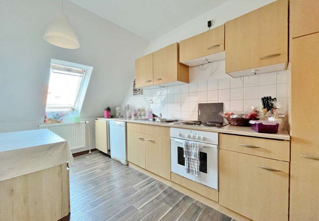 Immobilie in Großheide - Oberwohnung mit Balkon in Großheide, direkt am Marktplatz! - Bild 2