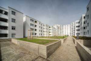2-Zimmer Wohnung ! – Feuchtwangerweg 6, 12353 Berlin – Vorschaubild 3