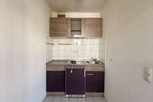 KURZFRISTIG ROSMARINSTRAßE KOMFORT APARTMENT 2 . ETAGE PARKETT BALKON GARAGE KÜCHENÜBERNAHME MÖGLICH – Rosmarinstraße 18, 40235 Flingern Nord, Düsseldorf – Vorschaubild 4