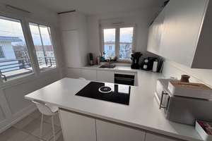 Helle 3-Zimmer-Wohnung im 4. OG mit Balkon in München-Moosach nähe OEZ – Die vollständige Adresse der Immobilie erhältst du vom Anbieter., 80993 Alt-Moosach, München – Vorschaubild 2