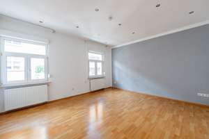 Frankfurt Höchst: Attraktive 3-Zimmer-Wohnung mit Einbauküche und Loggia – 65929 Höchst, Frankfurt am Main – Vorschaubild 2