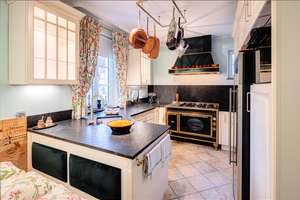 Möbliert: Elegante Wohnung mit stilvollem Interieur – Die vollständige Adresse der Immobilie erhältst du vom Anbieter., 80638 Nymphenburg, München – Vorschaubild 9
