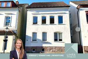 Liebenswerter Altbau mit tollem Stadtgarten in Blomberg sucht neue Familie! – Lippe (Kreis) – Vorschaubild 1