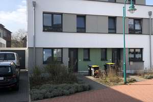 Modernes, geräumiges Haus mit vier Zimmern in Duisburg, Dellviertel
