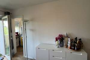 (28.07.-25.08) Zeitweise Untermiete - Voll möblierte 1,5-Zimmer-Wohnung mit Balkon  – Knorrstraße 30, 80807 Milbertshofen, München – Vorschaubild 7