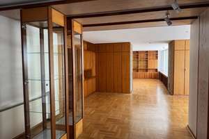 Erdgeschosswohnung im Zweifamilienhaus mit eigenem Eingang, Indoor-Pool, Sauna und Garten – Liebermannstr. 5, 44795 Weitmar-Mitte, Bochum – Vorschaubild 9