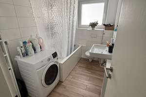 Wunderschöne 3-Zimmer-Wohnung im Herzen Remscheids – Die vollständige Adresse der Immobilie erhältst du vom Anbieter., 42857 Hölterfeld, Remscheid – Vorschaubild 6