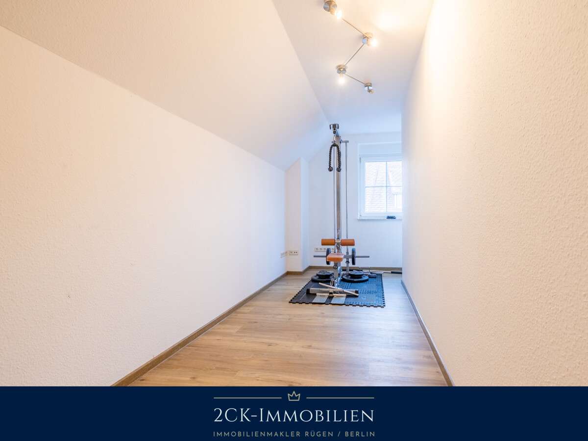 Immobilie in Baabe - Ostseebad Baabe: Moderne DHH, 5 Zimmer, 125 m², Seeblick, Kamin, 2 Bäder & Stellplätze! - Bild 19